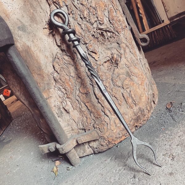 Hand Forged Mousetail Toasting Fork